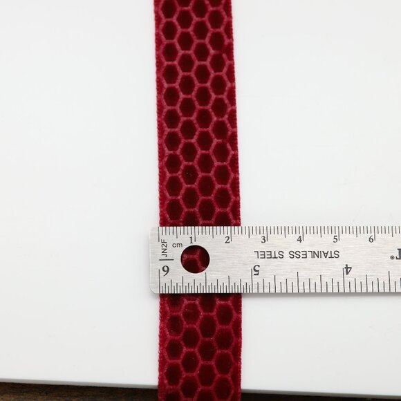 Red Maroon Choker Texture Velvet Adjustable Necklace red Chokers (#62) - Picture 4 of 8